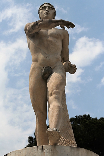 Stadio dei marmi 230